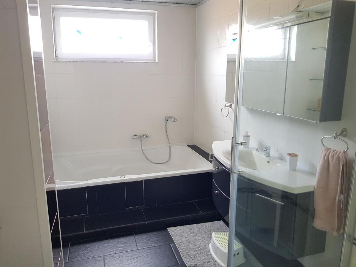 Grosse 130Qm Ferienwohnung Mit Whirlpool Sulzbach  Exterior photo